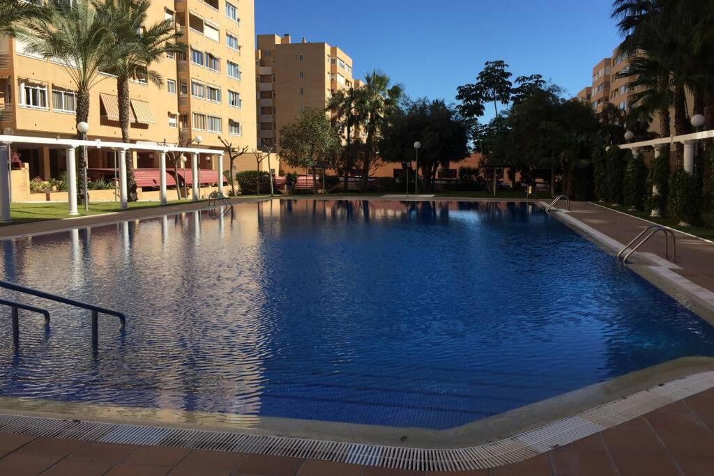 Beautiful Apartment With Swimming Pool And Beach Alicante Bagian luar foto