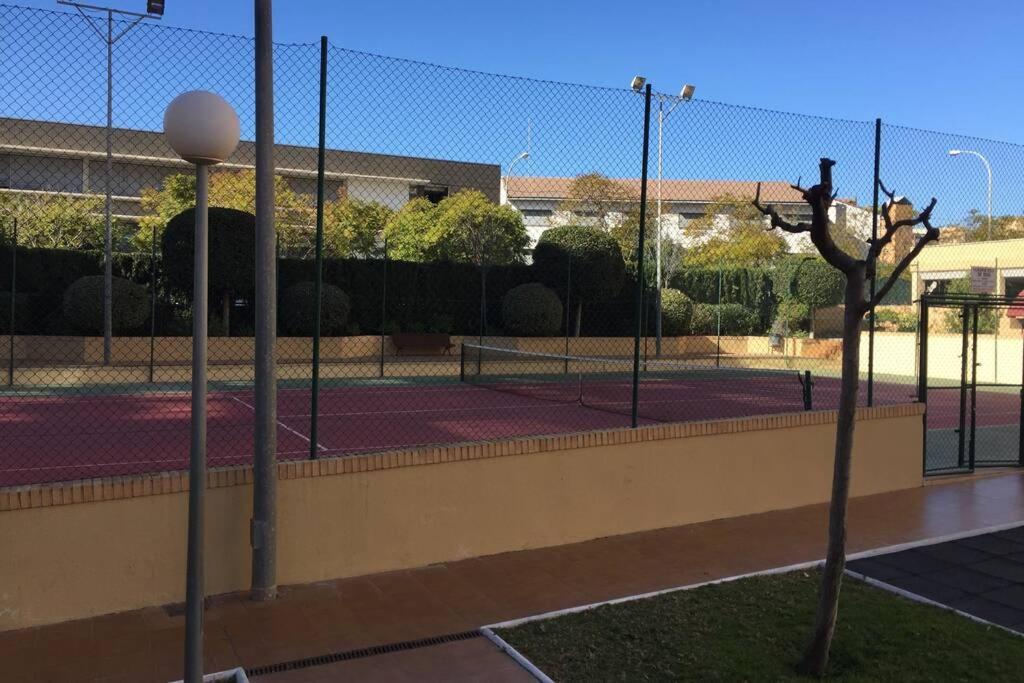 Beautiful Apartment With Swimming Pool And Beach Alicante Bagian luar foto