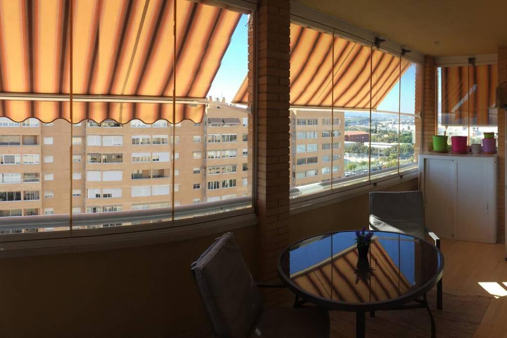 Beautiful Apartment With Swimming Pool And Beach Alicante Bagian luar foto