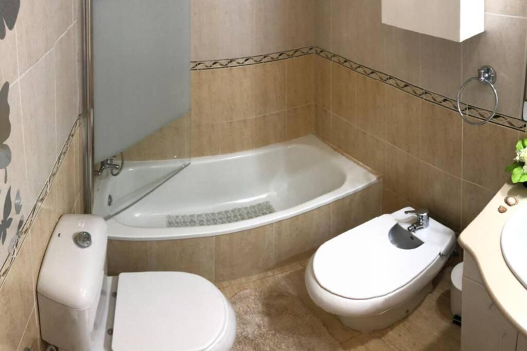 Beautiful Apartment With Swimming Pool And Beach Alicante Bagian luar foto